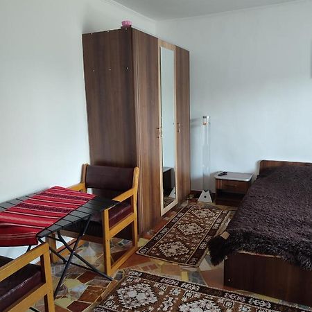 Casa Irilen Otel Mînăstirea Humorului Dış mekan fotoğraf